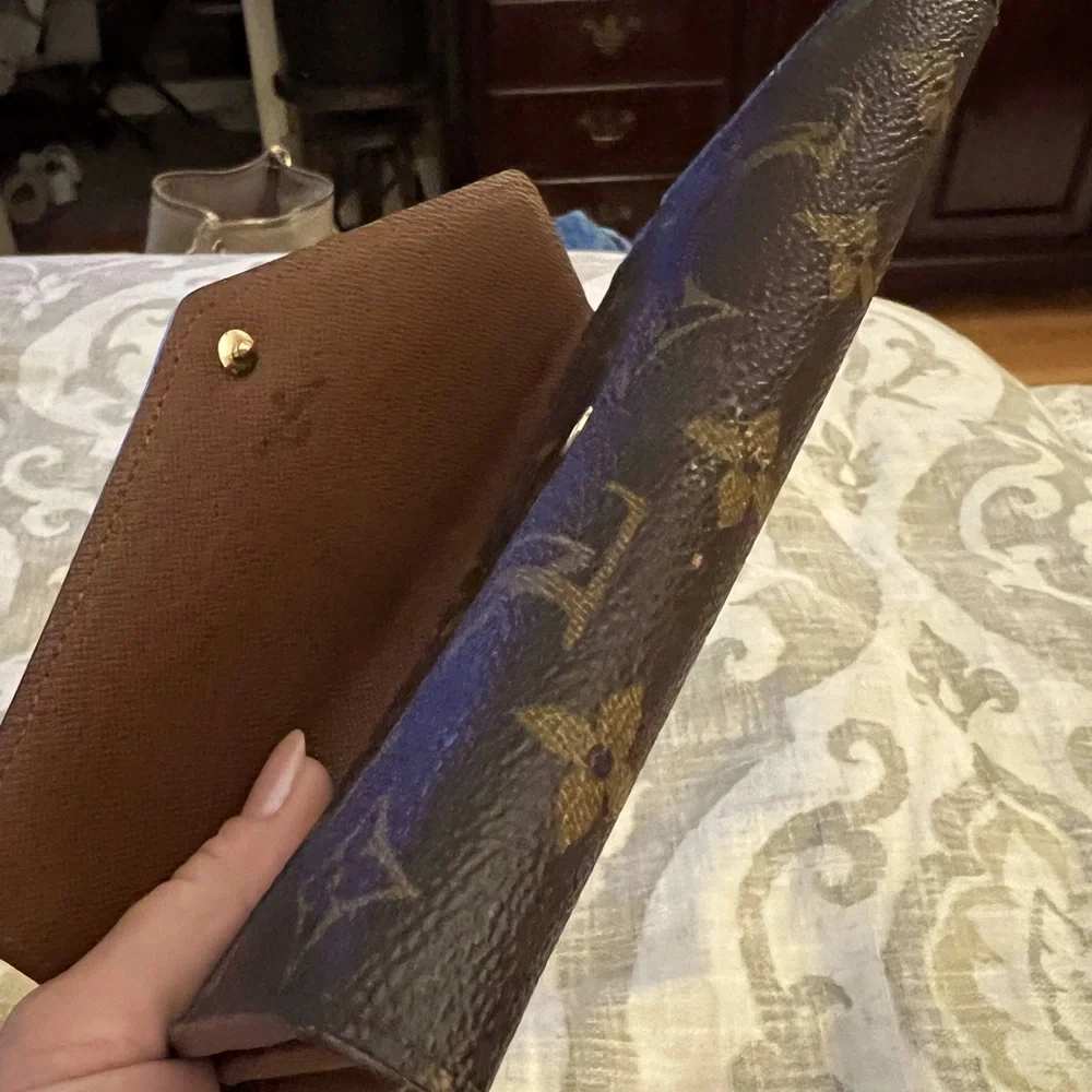 Louis Vuitton Sarah Wallet Authentic - Picture 3 of 12